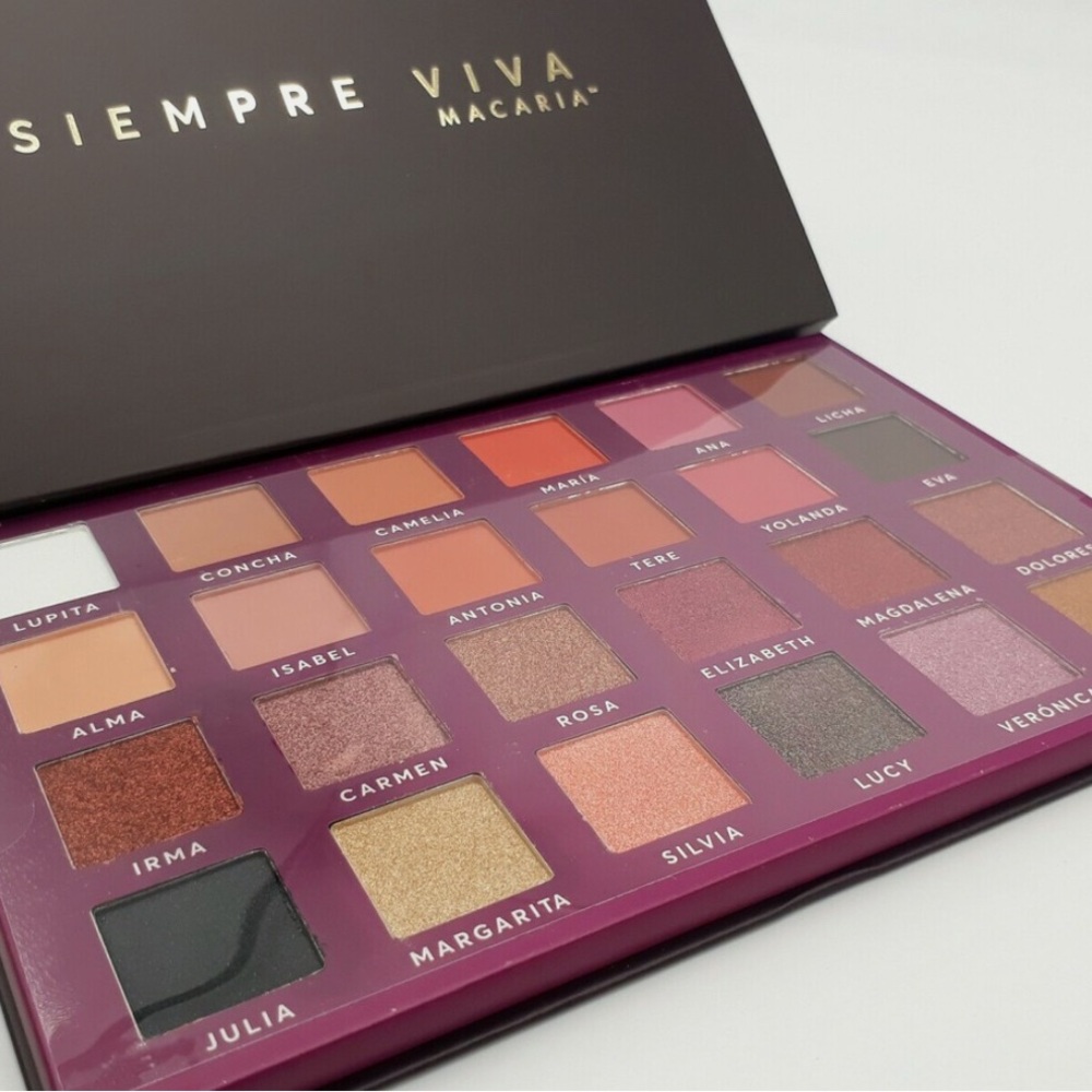 MACARIA 🌺SIEMPRE VIVA🌺 24 COLOR EYESHADOW PALETTE 🌟NEW🌟